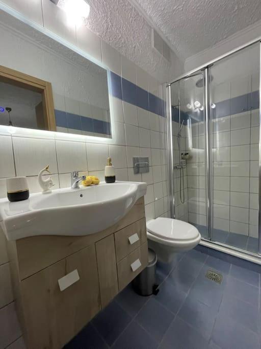 Argo Downtown Apartment Kálymnos Екстериор снимка