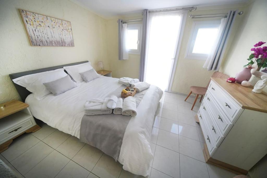 Argo Downtown Apartment Kálymnos Екстериор снимка